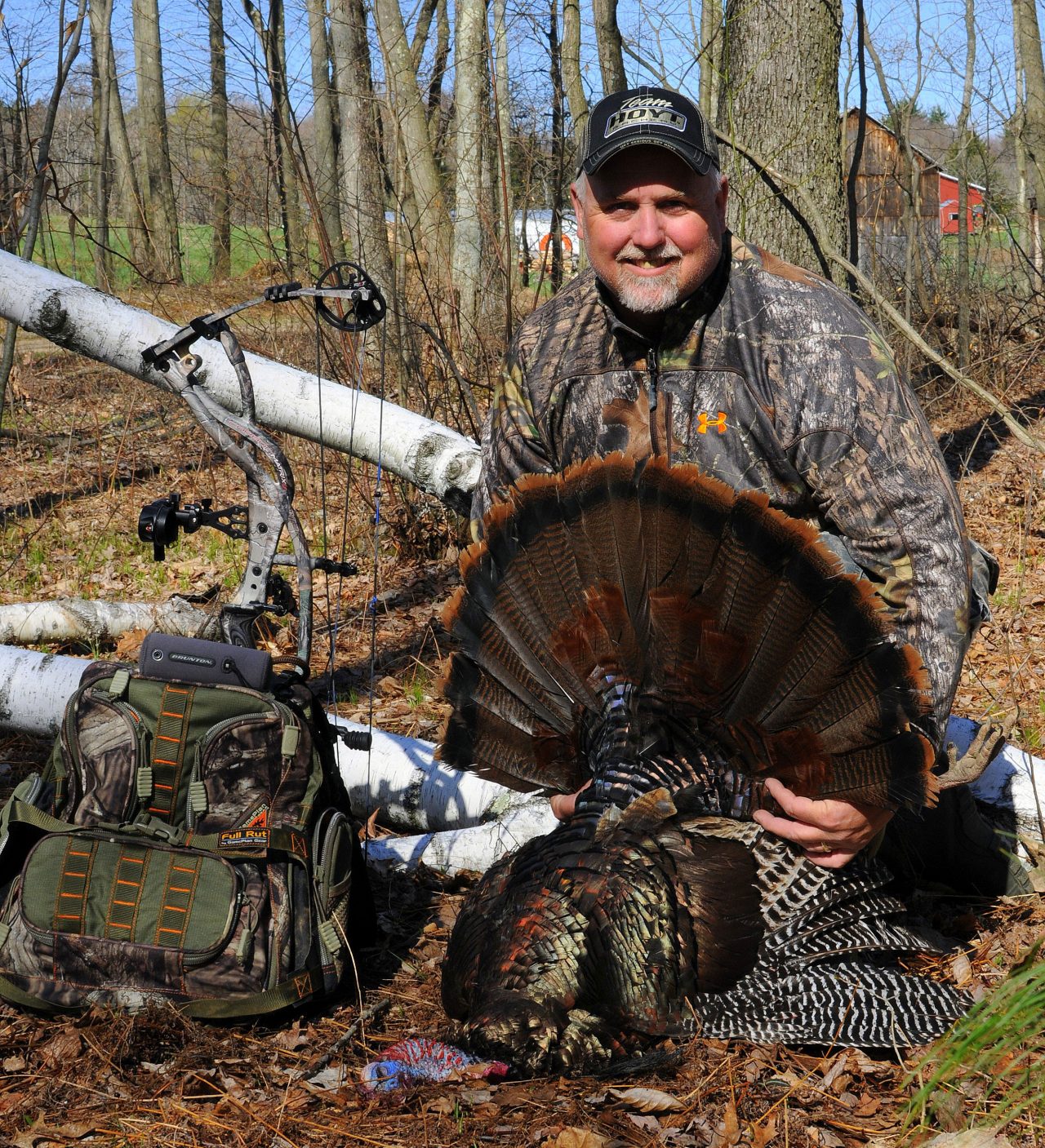 BOWHUNTINGHalls Arrow